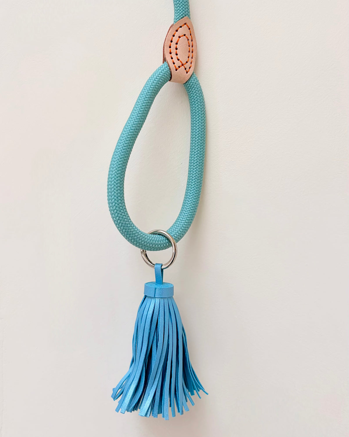 Sliplijn Turquoise Ø1,4 cm met gekleurd kwastje