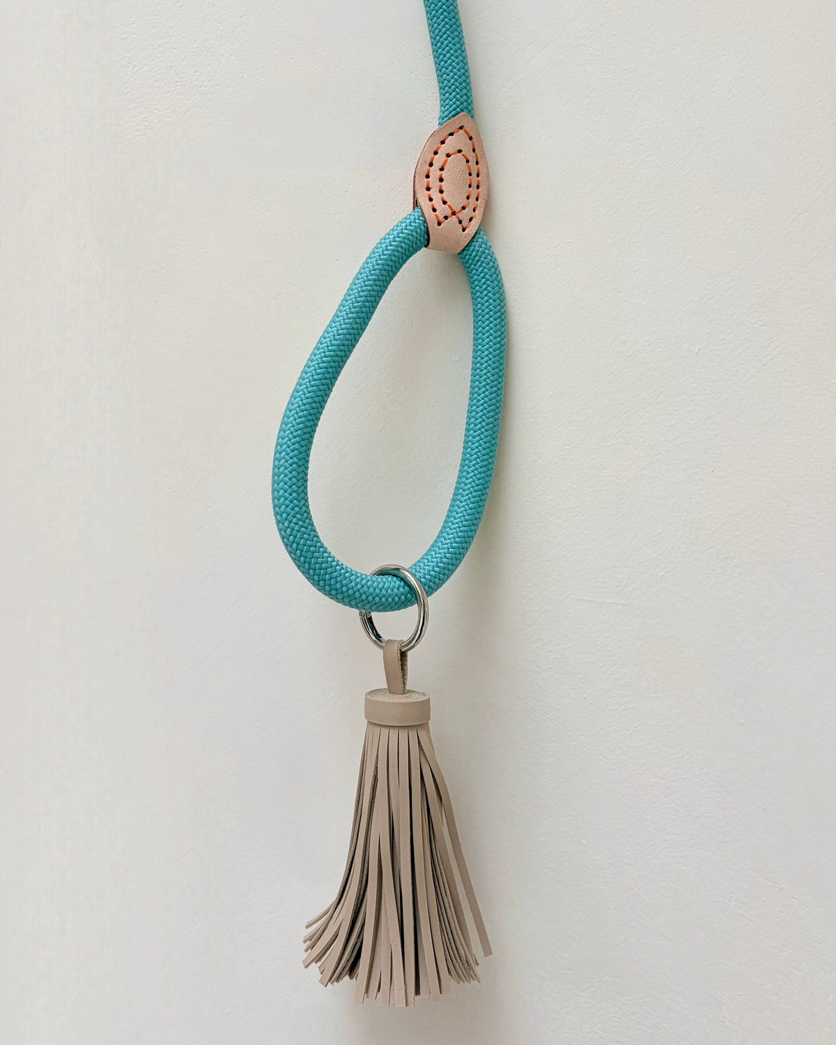 Sliplijn Turquoise Ø1,4 cm met gekleurd kwastje